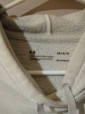 Under Armour Women's Light Beige/Tan Hoodie Sweatshirt